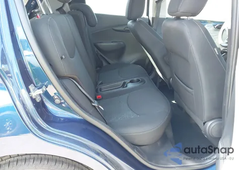 2022 Chevrolet Spark Fwd 1Lt Automatic from USA, damaged, VIN KL8CD6SA0NC036893